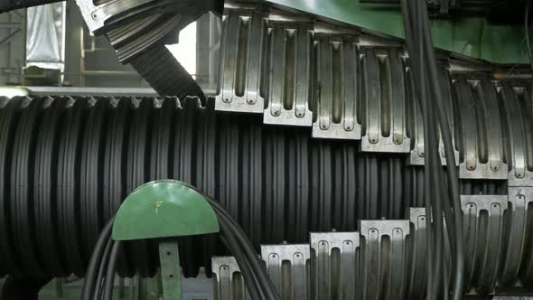 Manufacture of Plastic Water Pipes, Manufacturing of Tubes To the Factory, The Process of Making alt