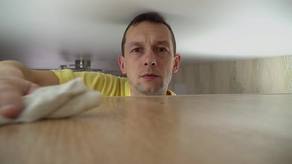 Concept of Cleaning the House alt