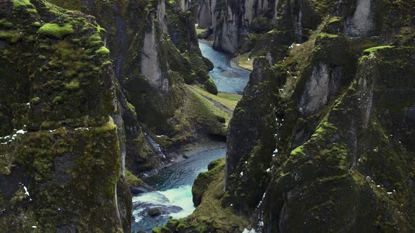 Mountain Stream, Iceland alt