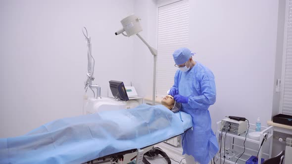 Cosmetic Procedures in Clinic alt