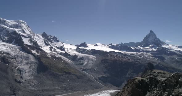 Panorama of Matterhorn and Gornergrat, Zermatt, Wallis, Switzerland alt