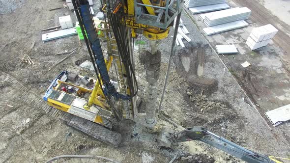 Boer Bore the Ground alt