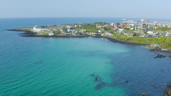 Clear transparent sea and horizon landscape. Jeju Handam Beach alt