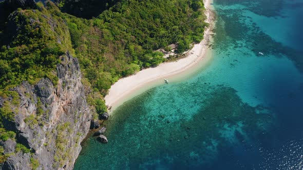 Aerial Circle Fly Over Tropical Beach on Dilumacad or Helicopter Island alt