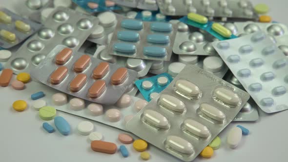 Pill tablets 
