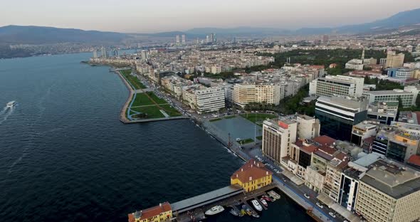 Aerial View of İzmir alt