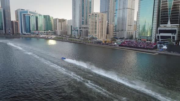 Aerial view of speedboats during the race in Khalid lake in Sharjah. alt