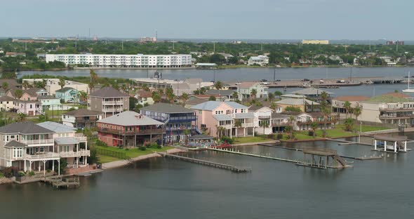 Aerial of affluent Lakefront homes in near Galveston, Texas alt