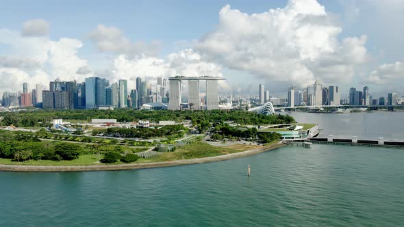 Singapore Skyline Marina Barrage