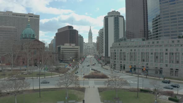 Ascending Aerial Drone Shot of Philadelphia City Center and City Hall alt