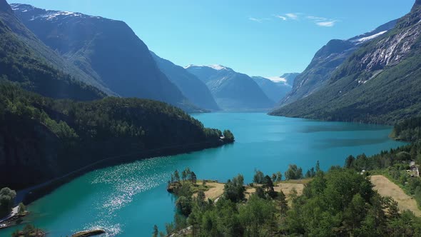 Lovatnet lake - The famous turquoise colored glacier lake hidden in the Norwegian valley Lodalen - A alt
