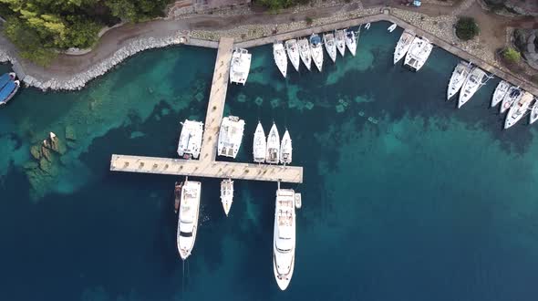 Yachts in the marina alt