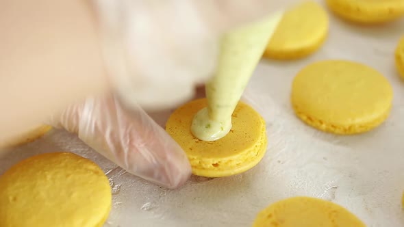 Process of Making Macaron Macaroon French Dessert Squeezing the Dough Form Cooking Bag alt