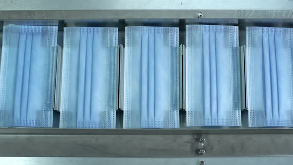 Production of Medical Threelayer Whites alt