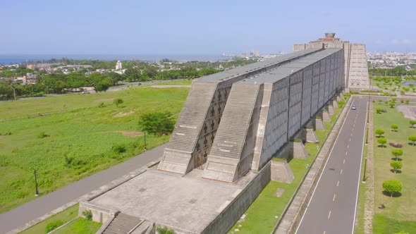 Back view of Faro a Colon, aerial flight, Santo Domingo, Dominican Republic alt