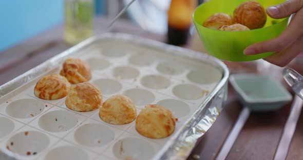 Homemade takoyaki at home alt