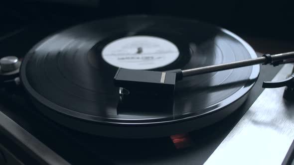 Old Vintage Vinyl Playing Music alt
