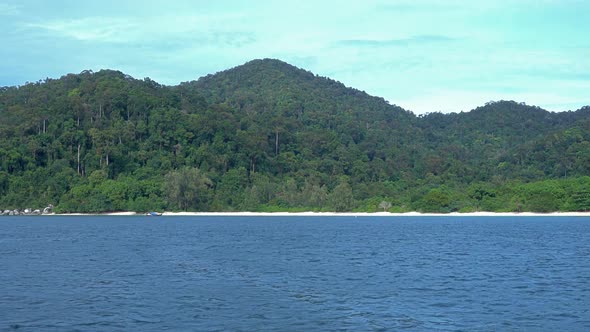 View From Boat on Deserted Islands in Thailand alt