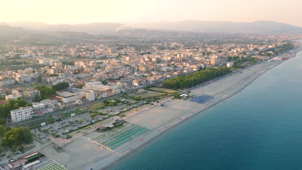 Calabria City Near the Sea, Locri alt
