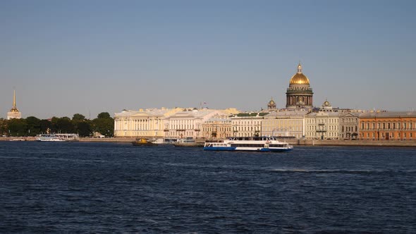Pleasure Ship And St. Isaac's Cathedral alt