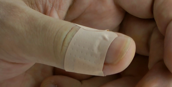 Bandage to Wound alt