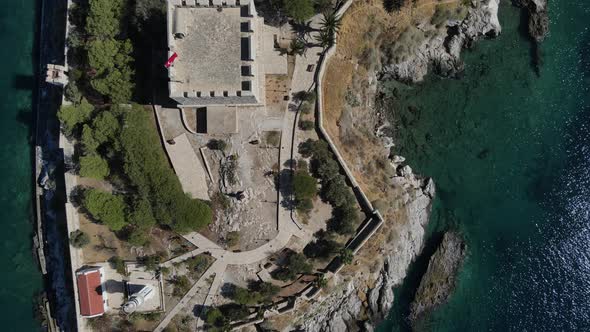 Structures That Make Up the Castle alt