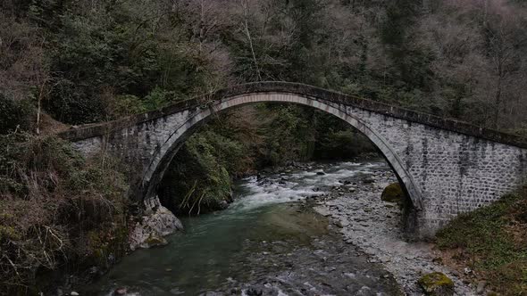 Stone Arch Bridge alt