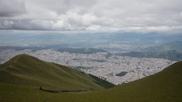 Timelapse of Quito in Ecuador