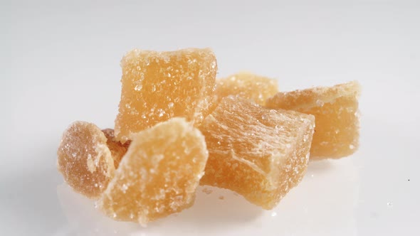 Candied Ginger Pieses Rotating alt