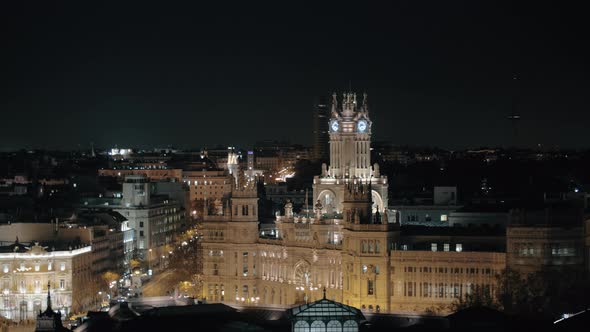 Cybele Palace night view in Madrid, Spain alt