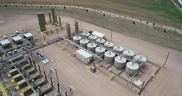 Peeking underwater the viewer sees what looks like gold.  But isn't.  Fool's Gold!! alt