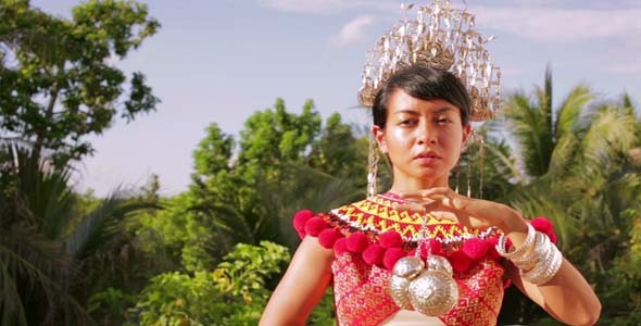 Woman With Traditional Clothes 4 alt