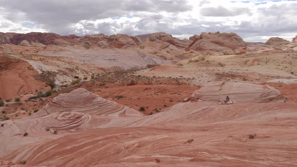 Fire Wave - Rock formations at Valley of Fire State Park in Nevada, USA alt