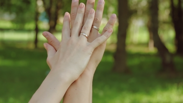 Hands Of Lovers