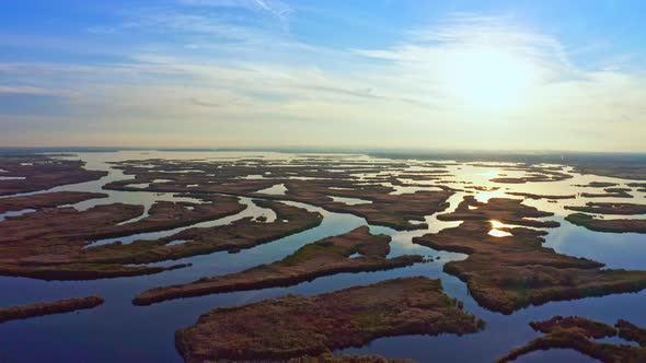 The Village Is Located on Samarskie Plavni in Picturesque Ukraine alt