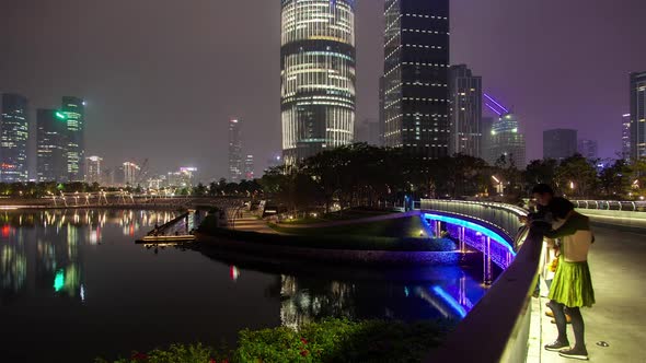 Timelapse People Wander Along Nanshan Bridge in Shenzhen alt