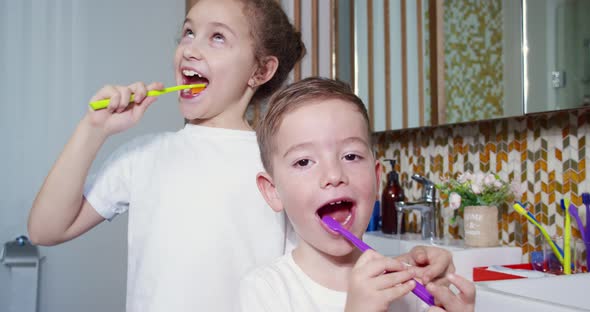 Children Daily Healthcare Routine alt