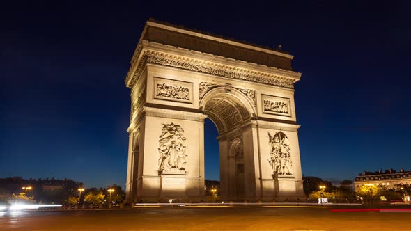 4K UHD night timelapse of the Triumphal Arch - Arc De Triomphe in Paris France