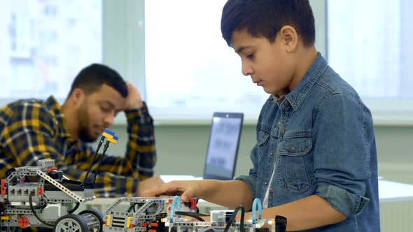 Man Sleeps at the Table alt