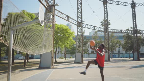 street basketball game outdoor alt