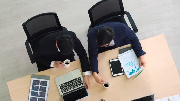 Business People Group Meeting Shot From Top View alt