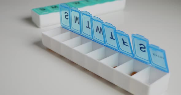 Supplement Pills Added To Pill Box alt