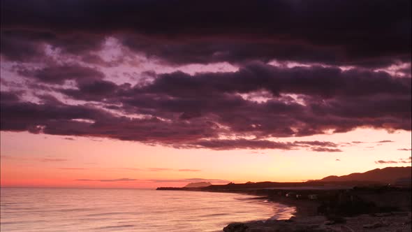 Sunset Landscape, Coast in Spain. Timelapse alt