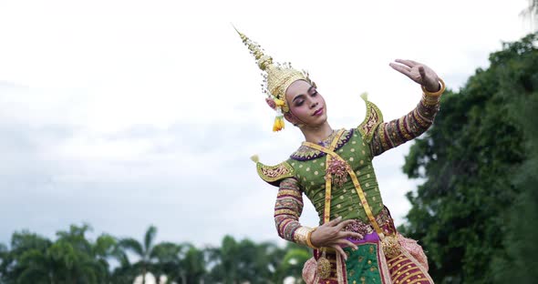 Khon performance arts acting entertainment dance traditional costume in the park alt