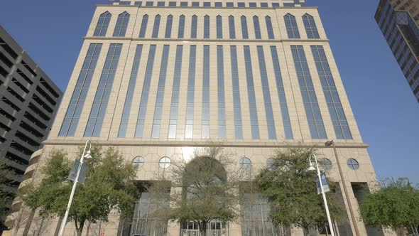 Tilt up of a skyscraper in Tampa alt