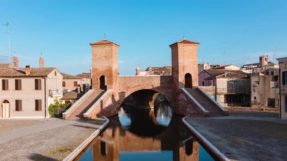 View of the symbol of Comacchio at morning, the Trepponti bridge. Timelapse 4K alt