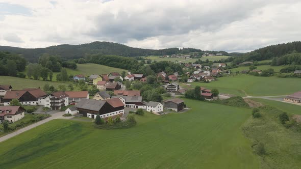 Scenic aerial view of a village in Bavaria on a sunny summer day alt
