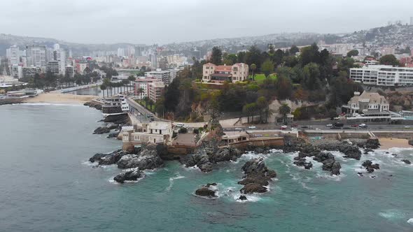 Castle Wulff, Pacific ocean coast, Avenue Marina Street (Vina del Mar, Chile) alt