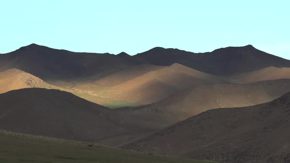 Shadow and Local Sunlight in Treeless Mountains alt