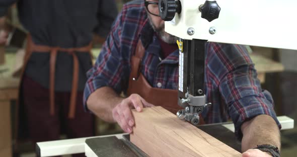 Mature Cabinet Maker Creates a Cabrioli Leg Using Bandsaw